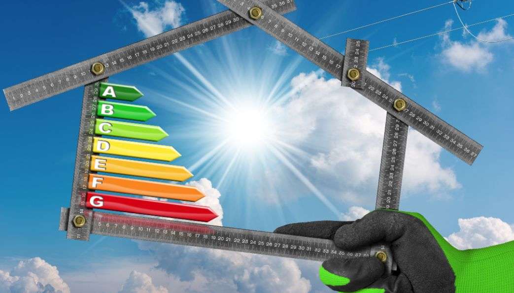 Gebruik stralingsverwarming door de zon in huis te halen
