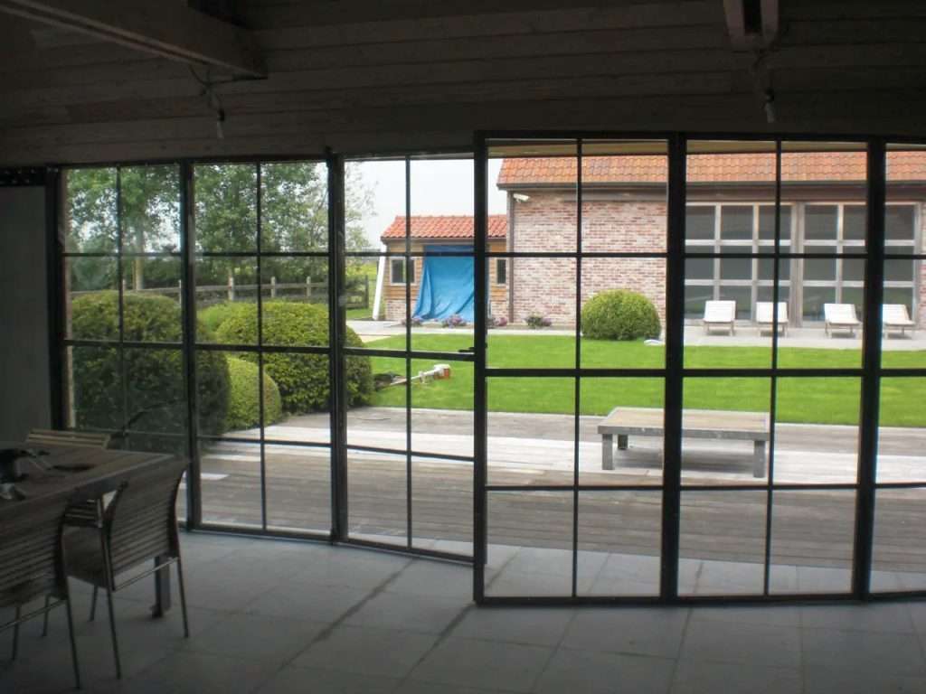 waarom is plexiglas een slimme investering