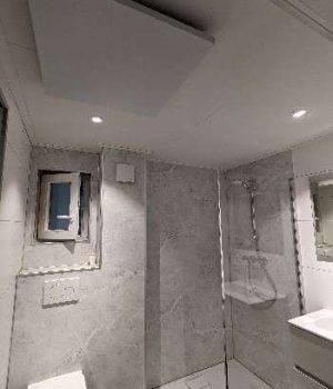 Badkamer in de mantelzorg woningen met infraroodpaneel Badkamer in de mantelzorg woningen met infraroodpaneel