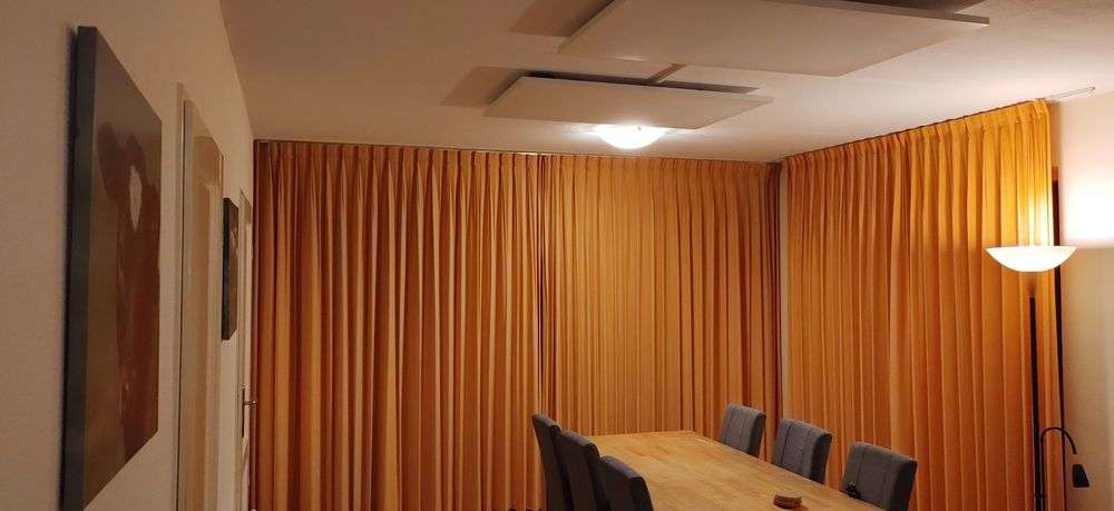 1150 watt infraroodpaneel in huiskamer